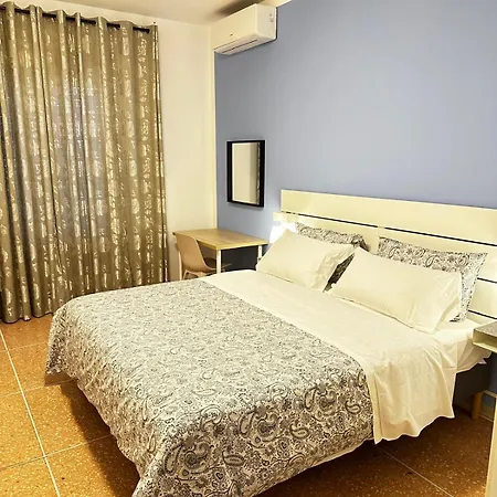 Bed & Breakfast Comfort